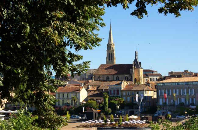 Village proche du camping périgord vert