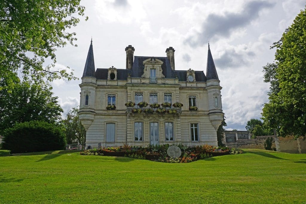 Camping Paradou : Chateau Ribérac
